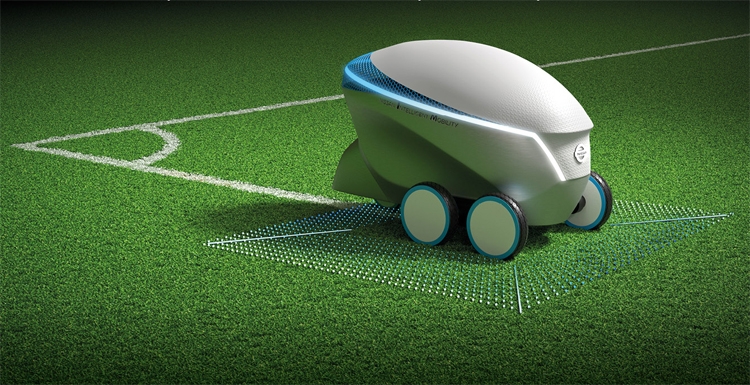 Фото - Робот Nissan Pitch-R с автопилотом рисует футбольные поля»