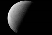 Фото - Учёные обнаружили доказательства возможной жизни на спутнике Сатурна